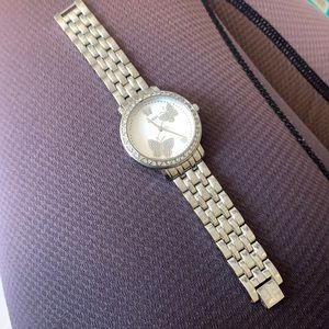 GUESS butterfly silver watch